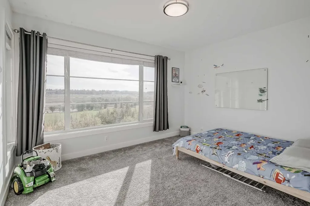 701 13a Street NE Calgary AB T2E 4S4
