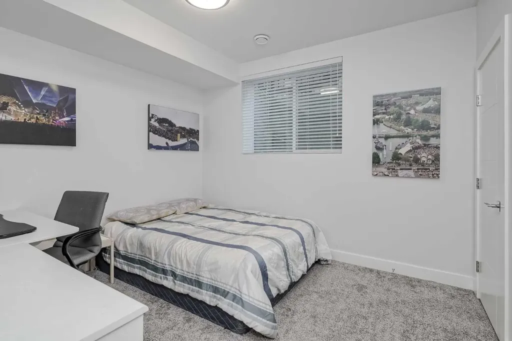 701 13a Street NE Calgary AB T2E 4S4