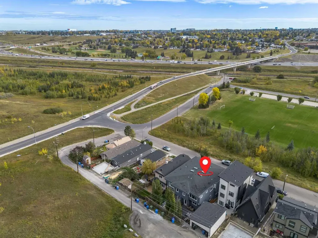 701 13a Street NE Calgary AB T2E 4S4