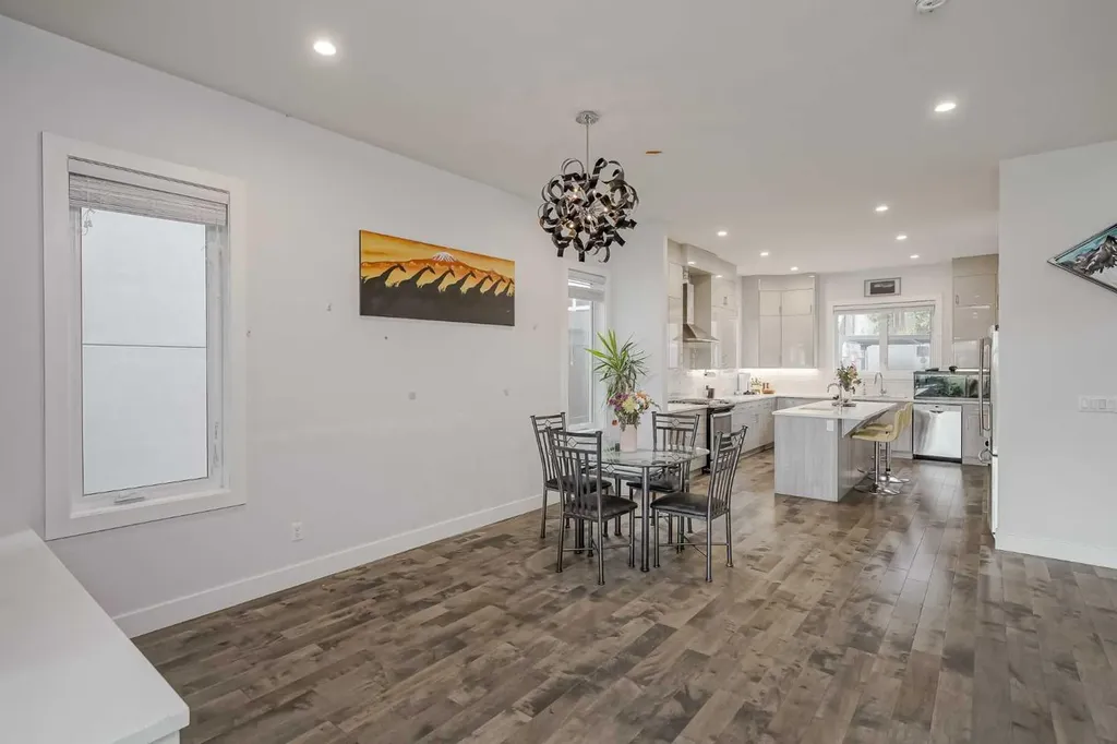 701 13a Street NE Calgary AB T2E 4S4
