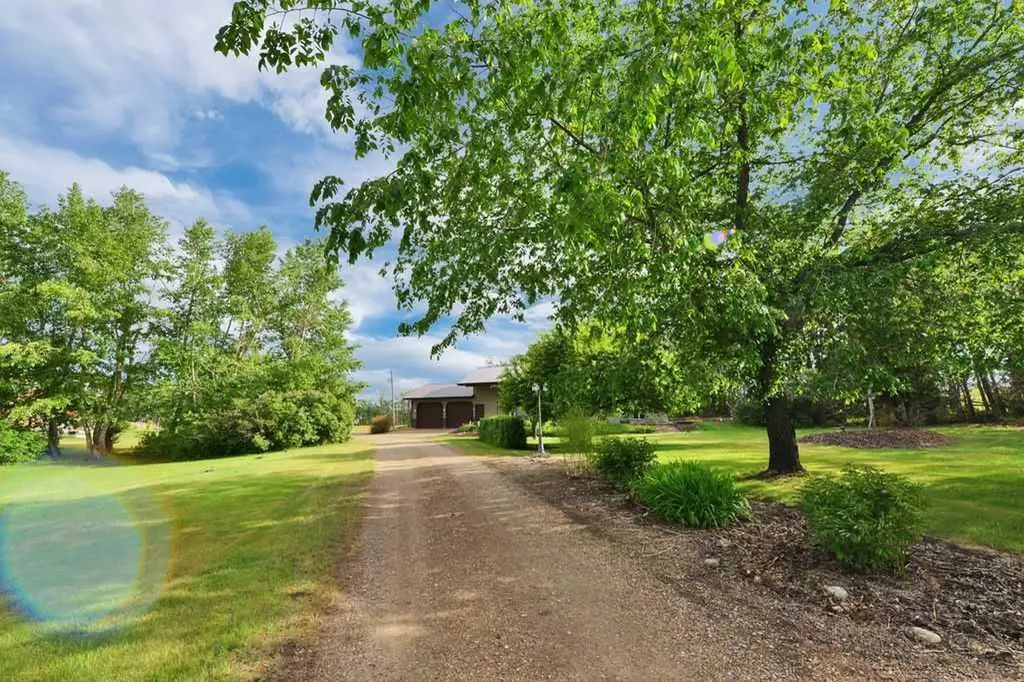 27137 Highway 42 Rural Red Deer County AB T0M 1R0