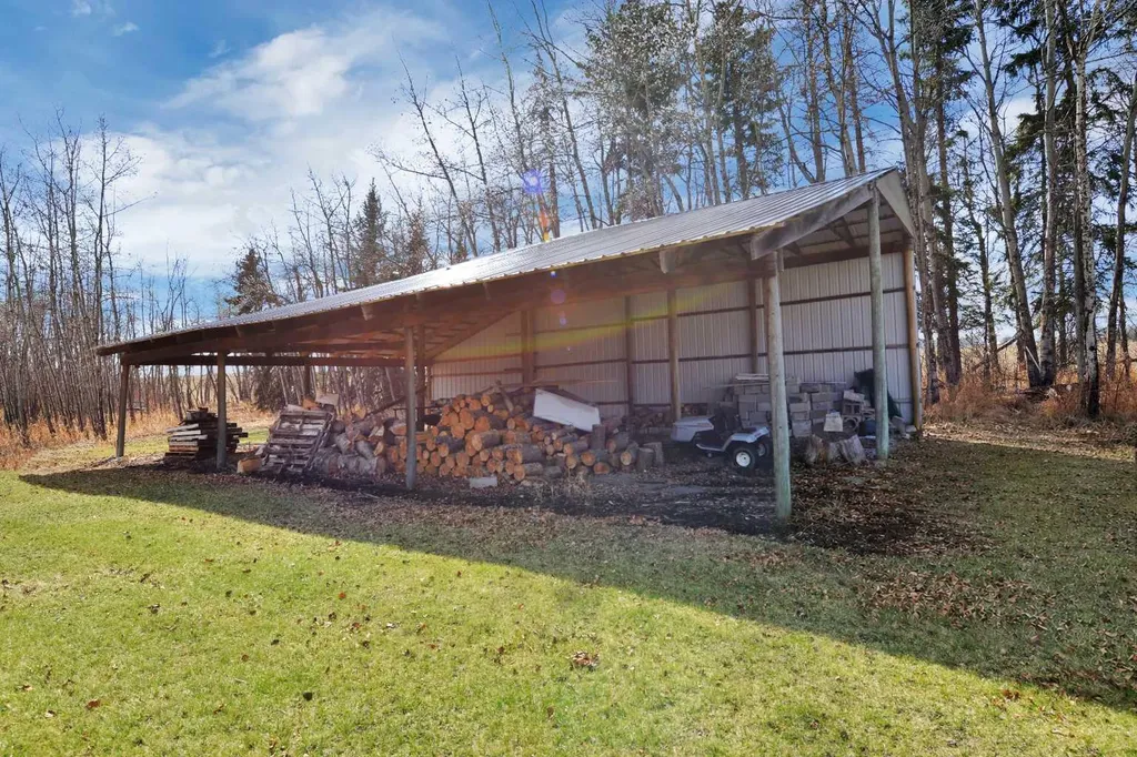 27137 Highway 42 Rural Red Deer County AB T0M 1R0