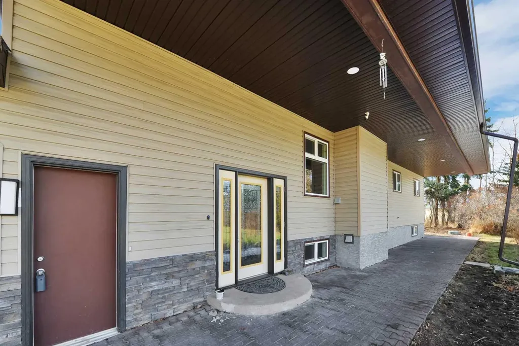 27137 Highway 42 Rural Red Deer County AB T0M 1R0
