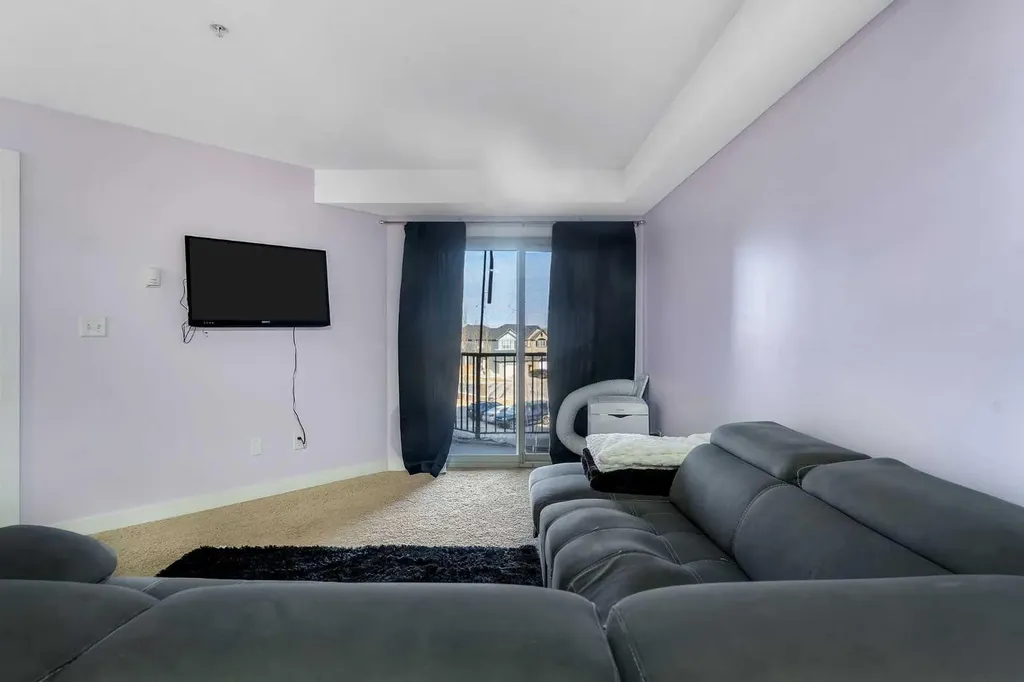 7210 80 Avenue NE Calgary AB T3J 0n7