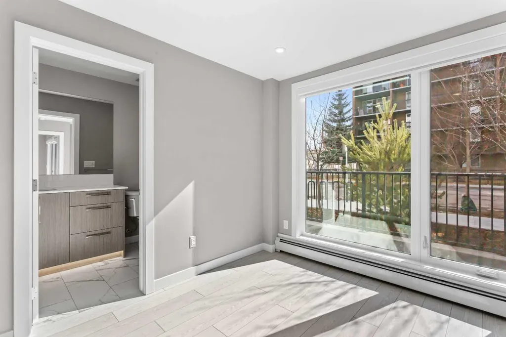 310 15 Avenue SW Calgary AB T2R 1S9
