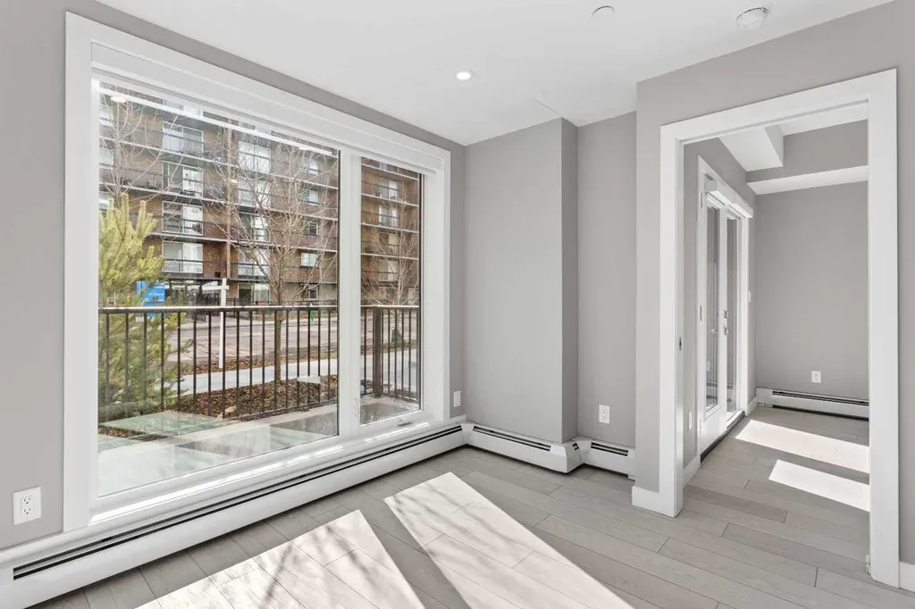 310 15 Avenue SW Calgary AB T2R 1S9