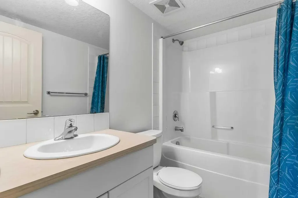175 Panatella Hill NW Calgary AB T3K 0V9