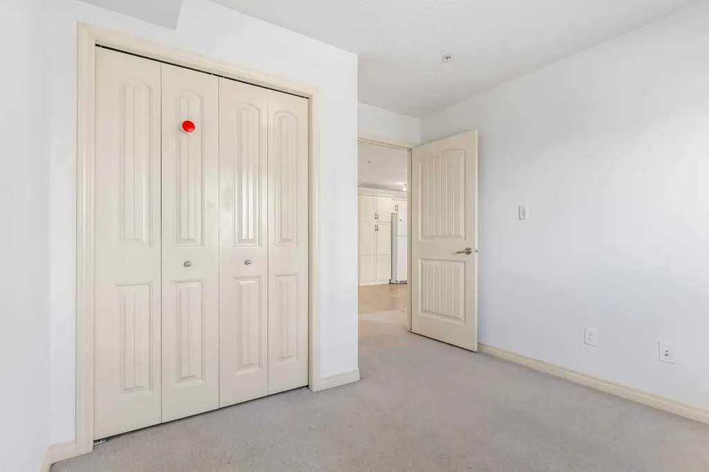 175 Panatella Hill NW Calgary AB T3K 0V9