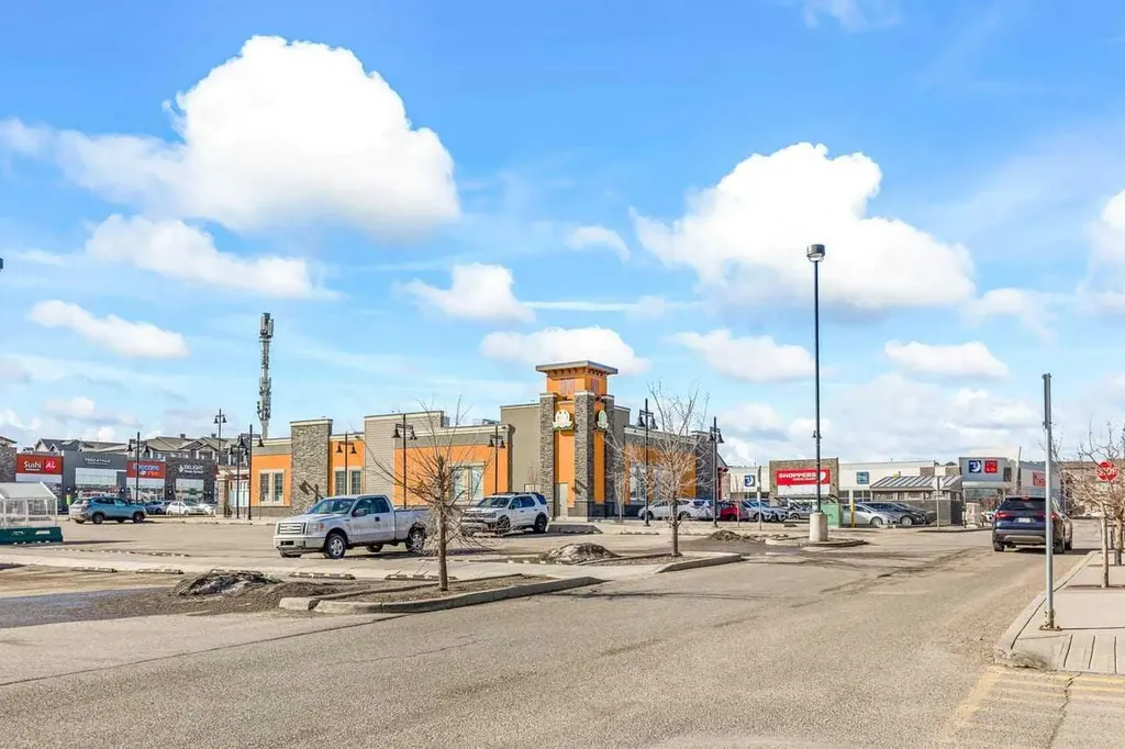 175 Panatella Hill NW Calgary AB T3K 0V9