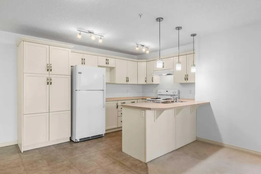 175 Panatella Hill NW Calgary AB T3K 0V9