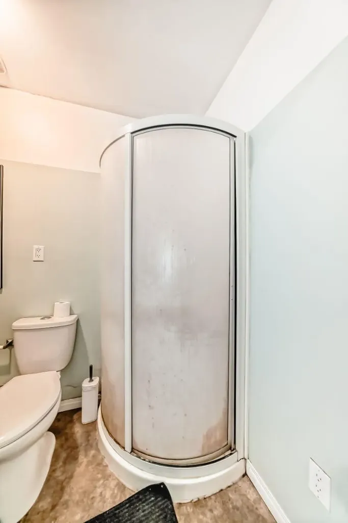 16 Saddlecrest Park NE Calgary AB T3J5E7