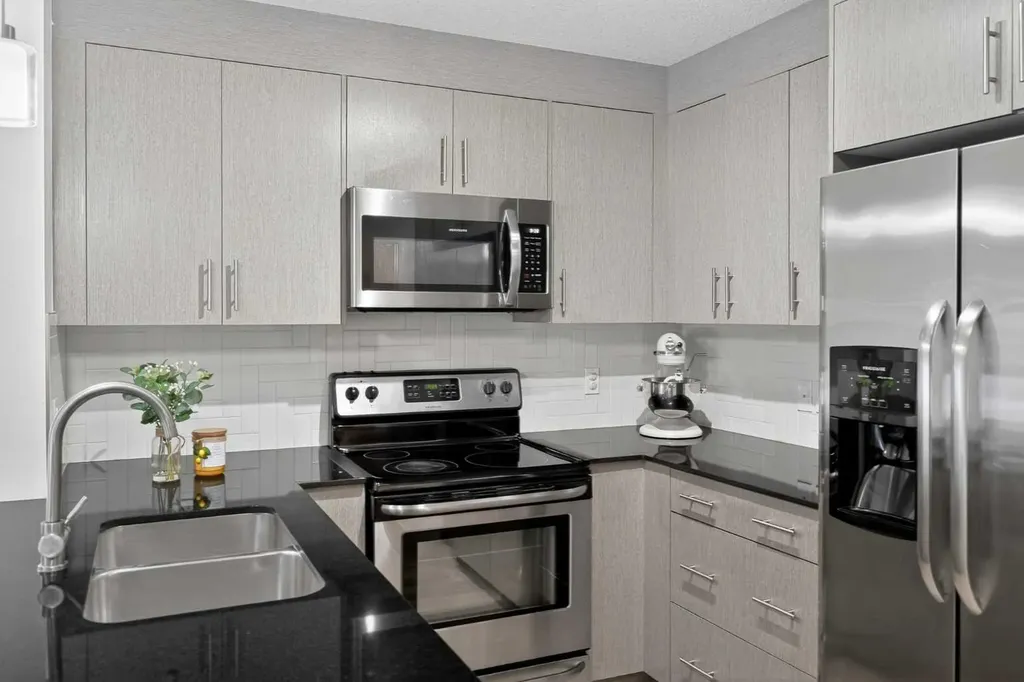 240 Skyview Ranch Road NE Calgary AB T3N 0P4