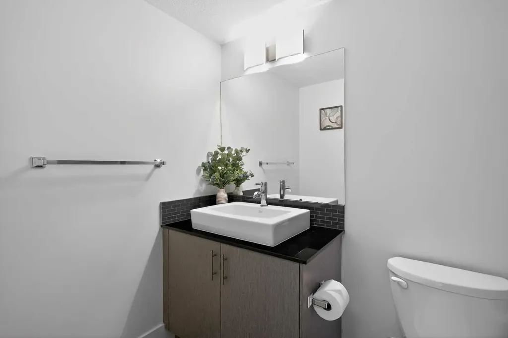 240 Skyview Ranch Road NE Calgary AB T3N 0P4