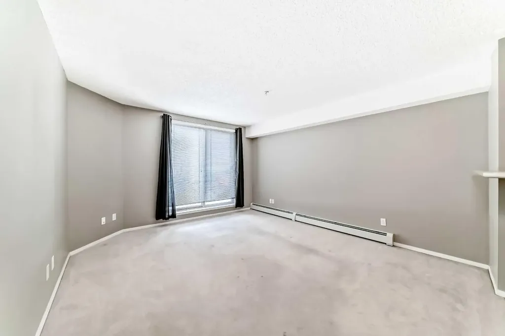 2518 Fish Creek Boulevard SW Calgary AB T2Y4T6