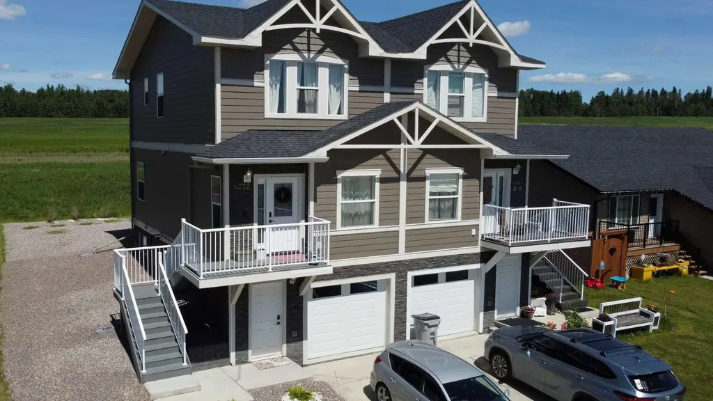 4322 18 Avenue Edson AB T7E 0C1