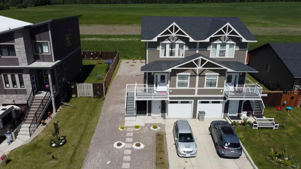 4322 18 Avenue Edson AB T7E 0C1