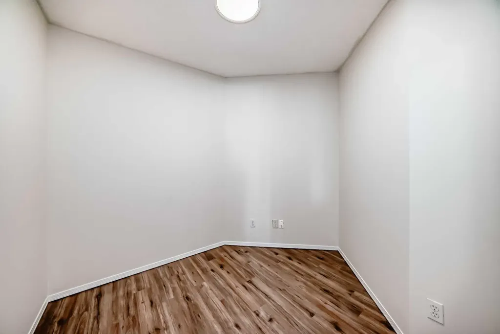 950 Arbour Lake Road NW Calgary AB T3G 5B3