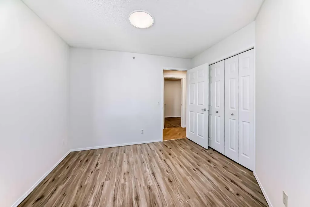 950 Arbour Lake Road NW Calgary AB T3G 5B3