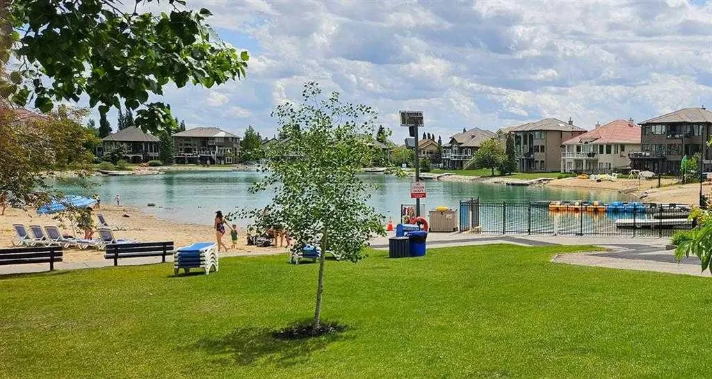 950 Arbour Lake Road NW Calgary AB T3G 5B3