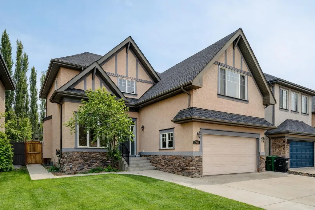 108 Tuscany Estates Close NW Calgary AB T3L 2Z7
