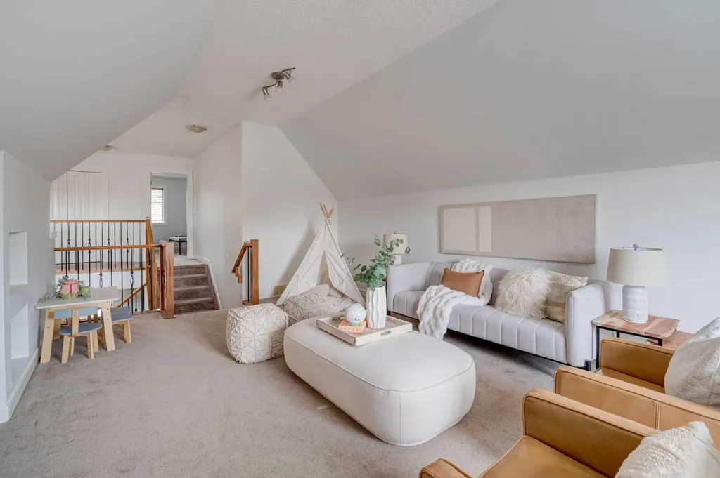 108 Tuscany Estates Close NW Calgary AB T3L 2Z7
