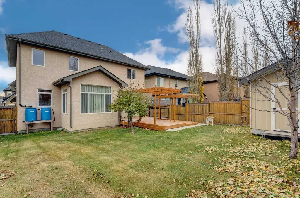 108 Tuscany Estates Close NW Calgary AB T3L 2Z7