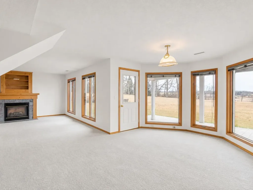 3216 Township Road 303 Road Rural Mountain View County AB T0M 0N0