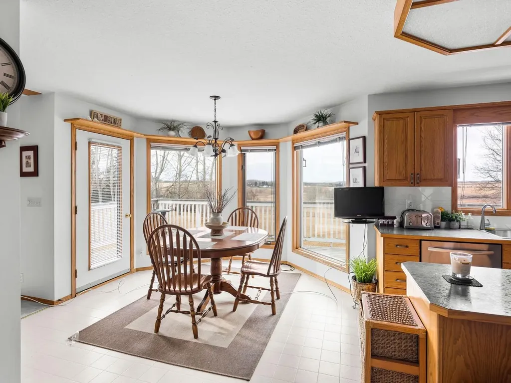 3216 Township Road 303 Road Rural Mountain View County AB T0M 0N0