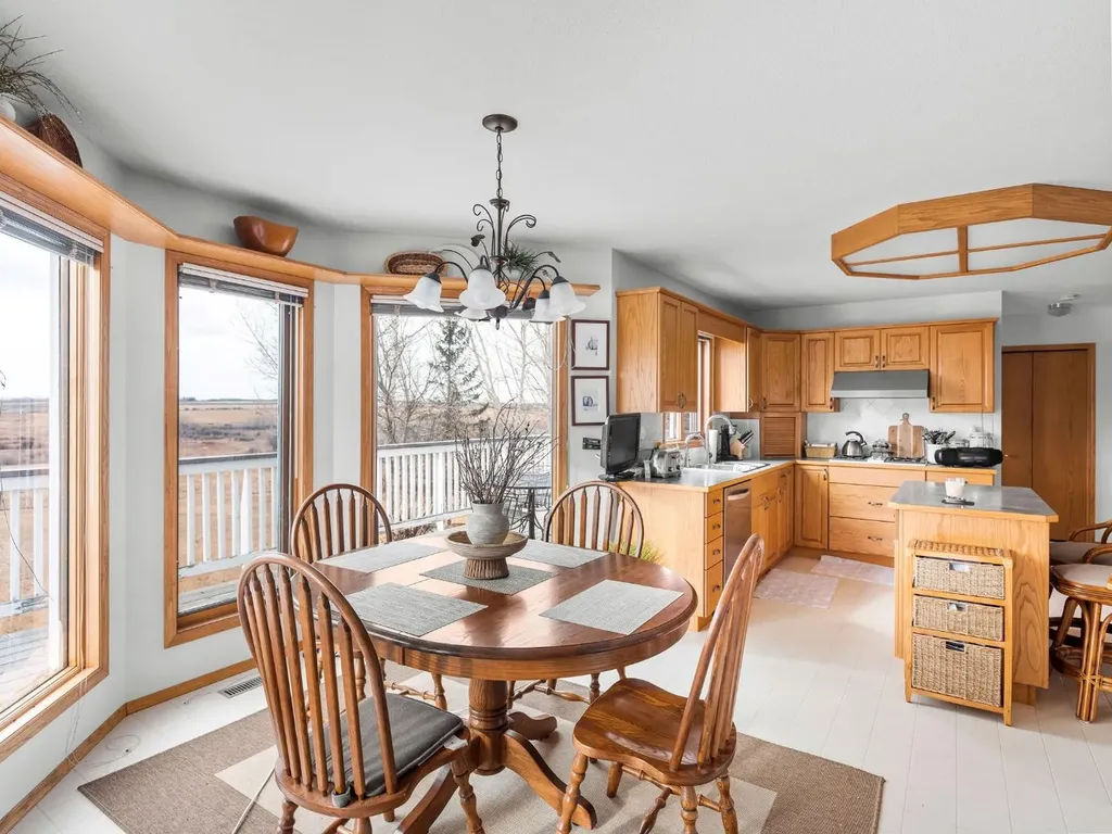 3216 Township Road 303 Road Rural Mountain View County AB T0M 0N0