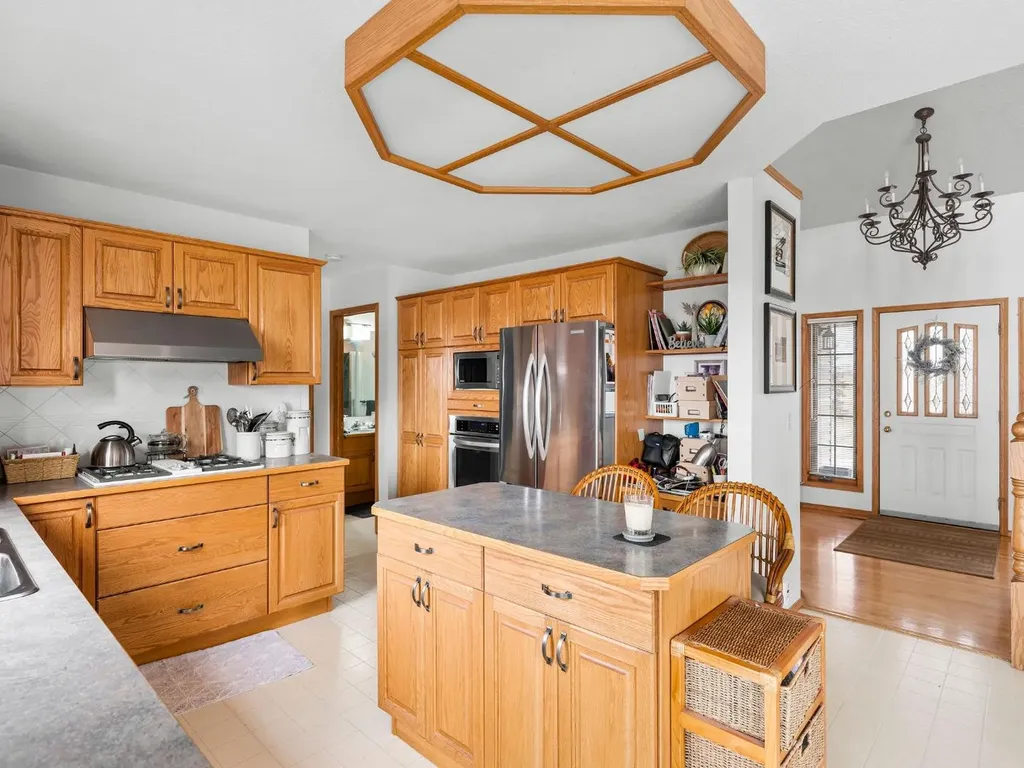 3216 Township Road 303 Road Rural Mountain View County AB T0M 0N0