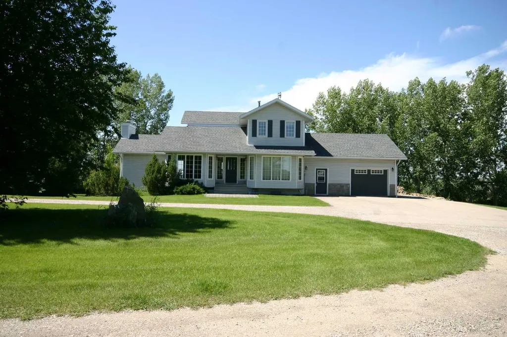 3216 Township Road 303 Road Rural Mountain View County AB T0M 0N0
