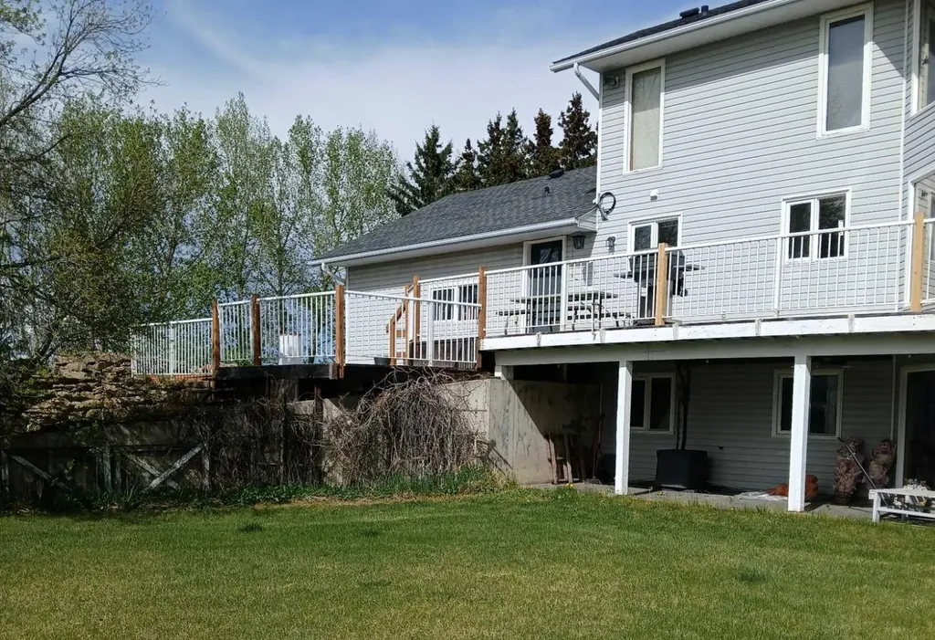 3216 Township Road 303 Road Rural Mountain View County AB T0M 0N0