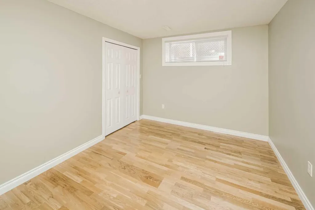 110 Hampstead Rise NW Calgary AB T3A 6B5