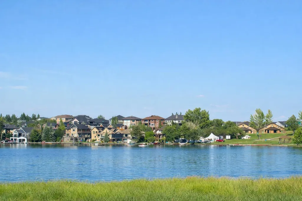 980 South Shore Terrace Chestermere AB T1X 3G2