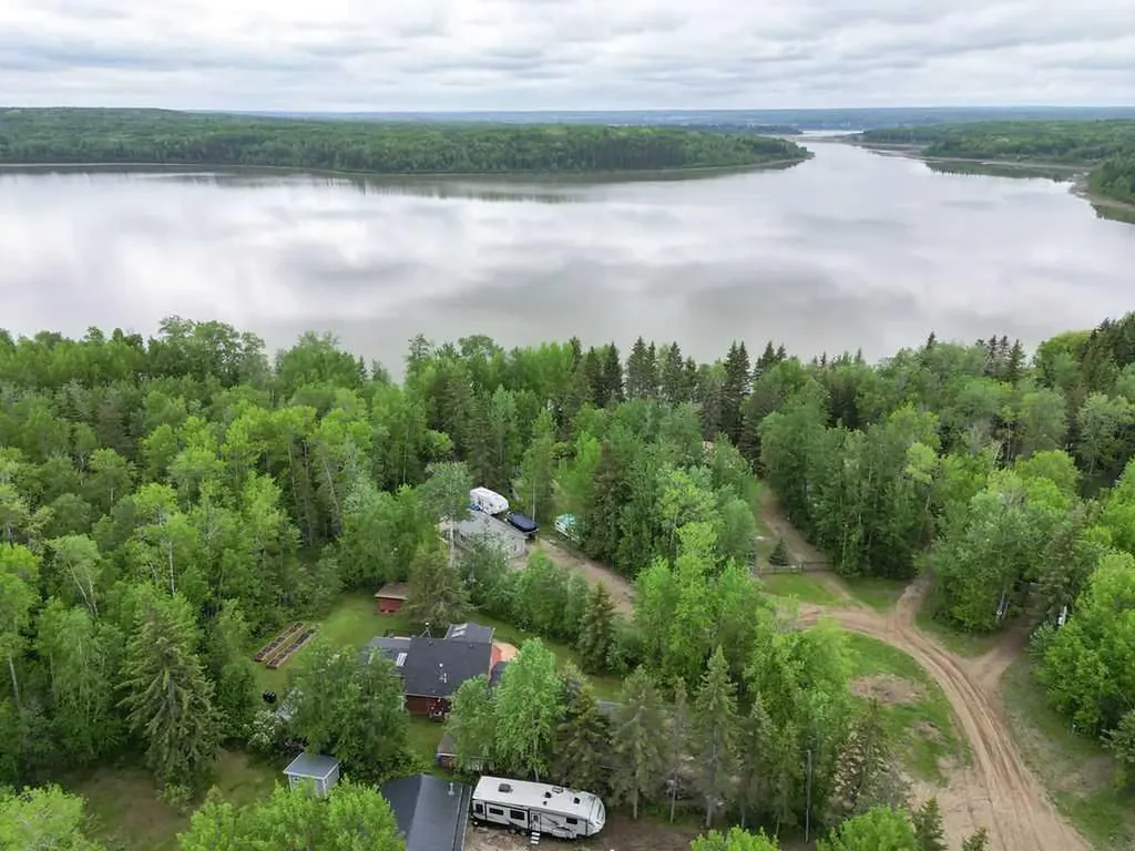 437 Sunset Road Rural Athabasca County AB T0A0M0