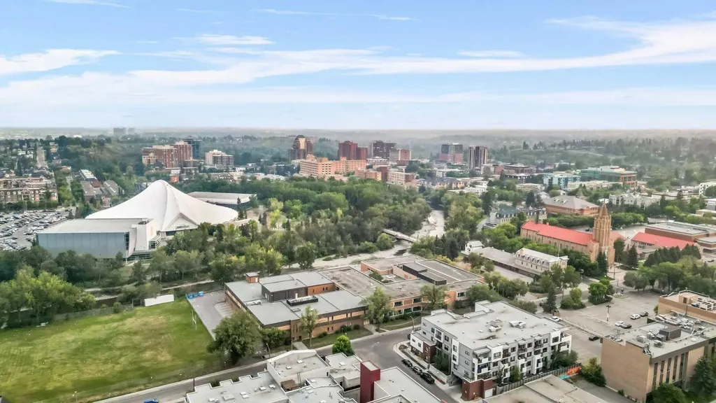 120 18 Avenue SW Calgary AB T2S3H5