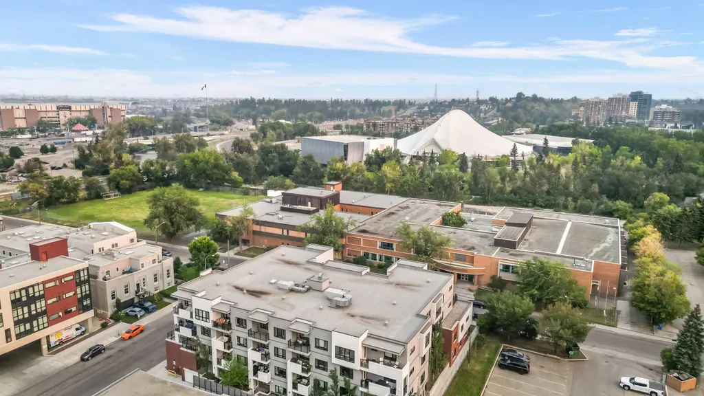 120 18 Avenue SW Calgary AB T2S3H5