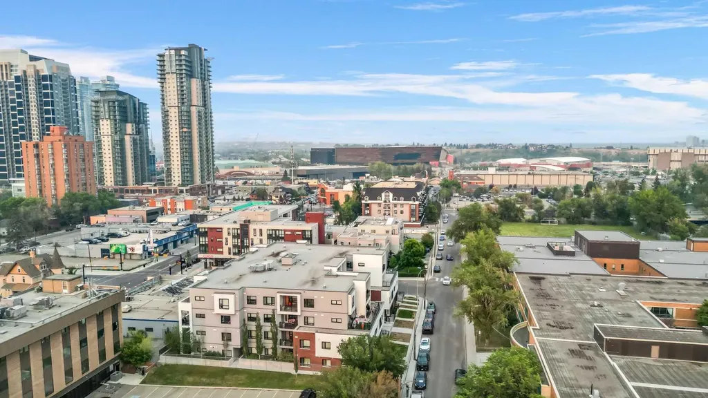 120 18 Avenue SW Calgary AB T2S3H5