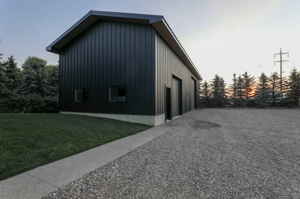223001 Township Road 92 Rural Lethbridge County AB T0L 0V0