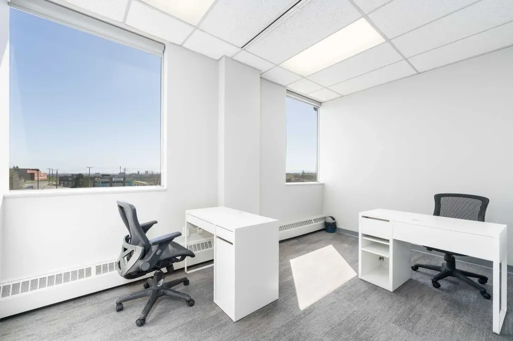 12 Manning Close NE Calgary AB T2E 7N6