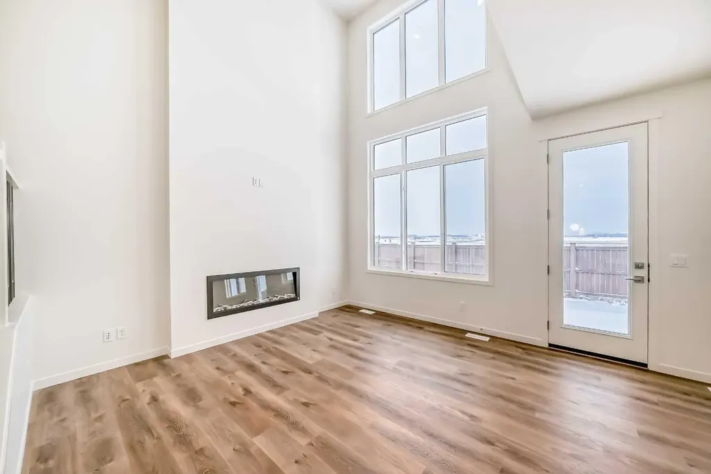 23 Bartlett Crescent SE Calgary AB T3S 0P5