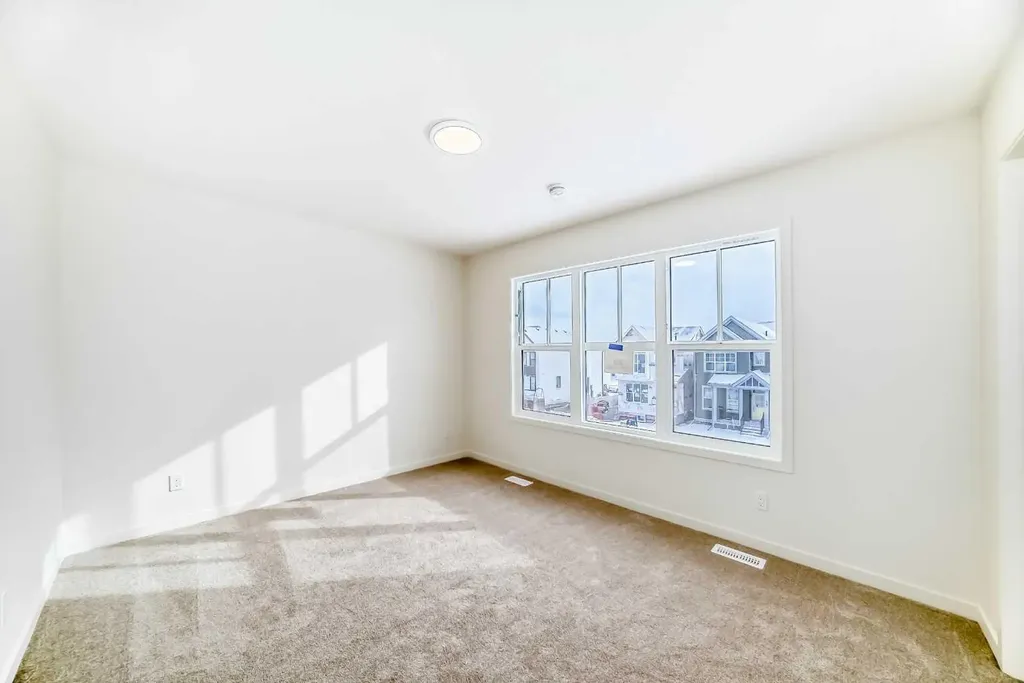 23 Bartlett Crescent SE Calgary AB T3S 0P5