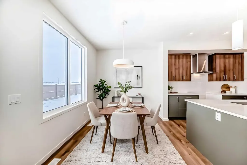 23 Bartlett Crescent SE Calgary AB T3S 0P5