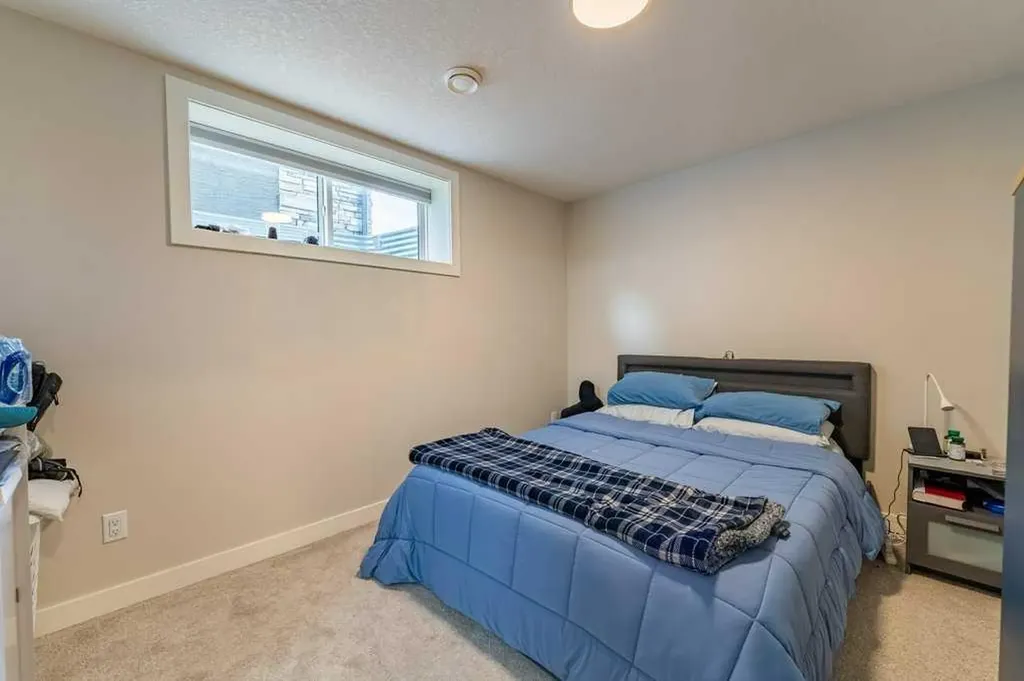 153 Waterford Boulevard Chestermere AB T1X 2M9