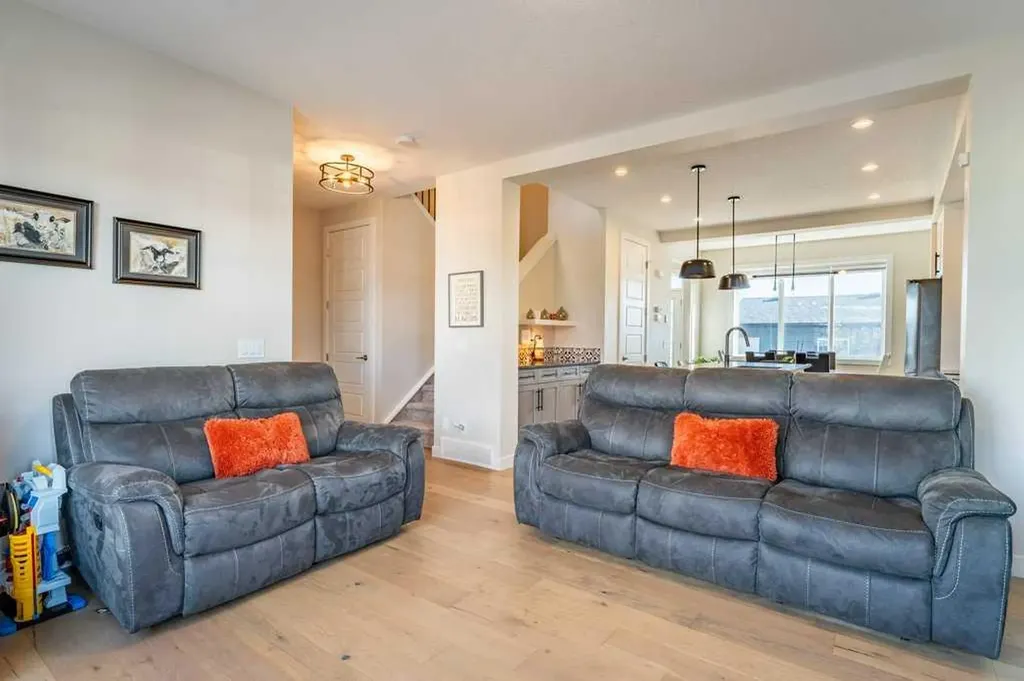 153 Waterford Boulevard Chestermere AB T1X 2M9