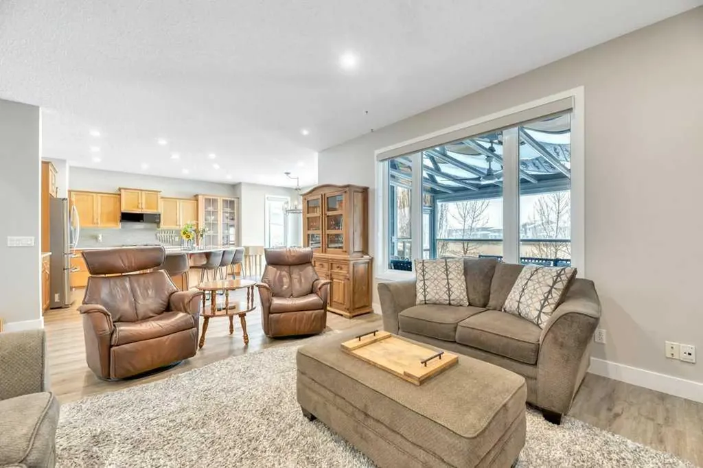 392 Rainbow Falls Way Chestermere AB T1X 1S6