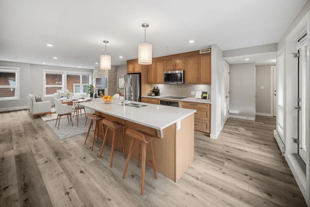 810 7th Street Canmore AB T1W 0N4