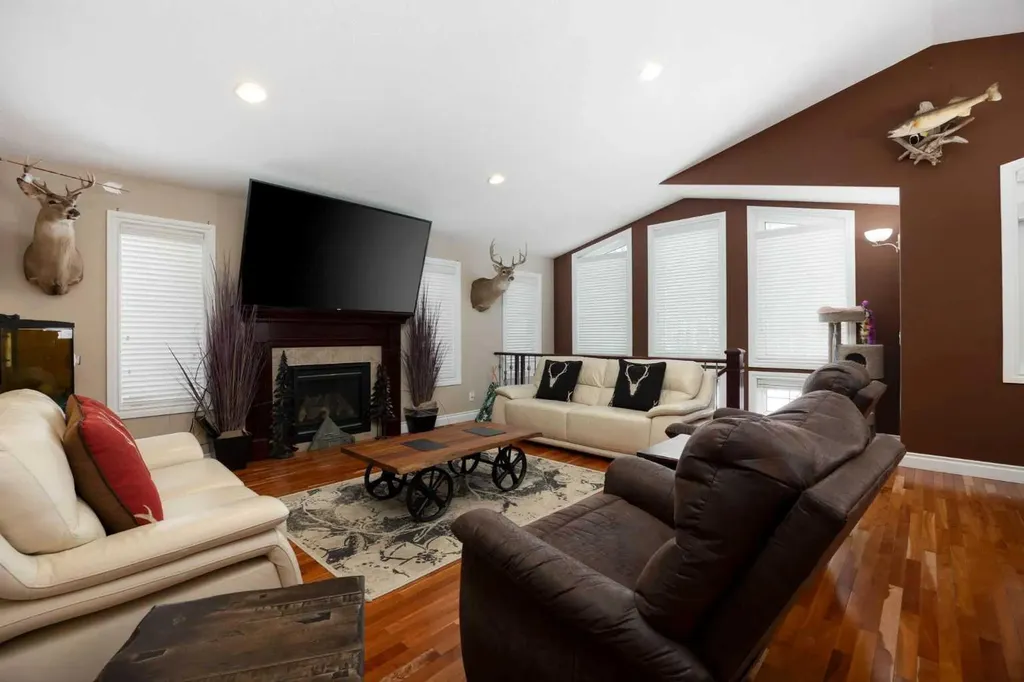 212 Sandpiper Road Fort Mcmurray AB T9K 0K7