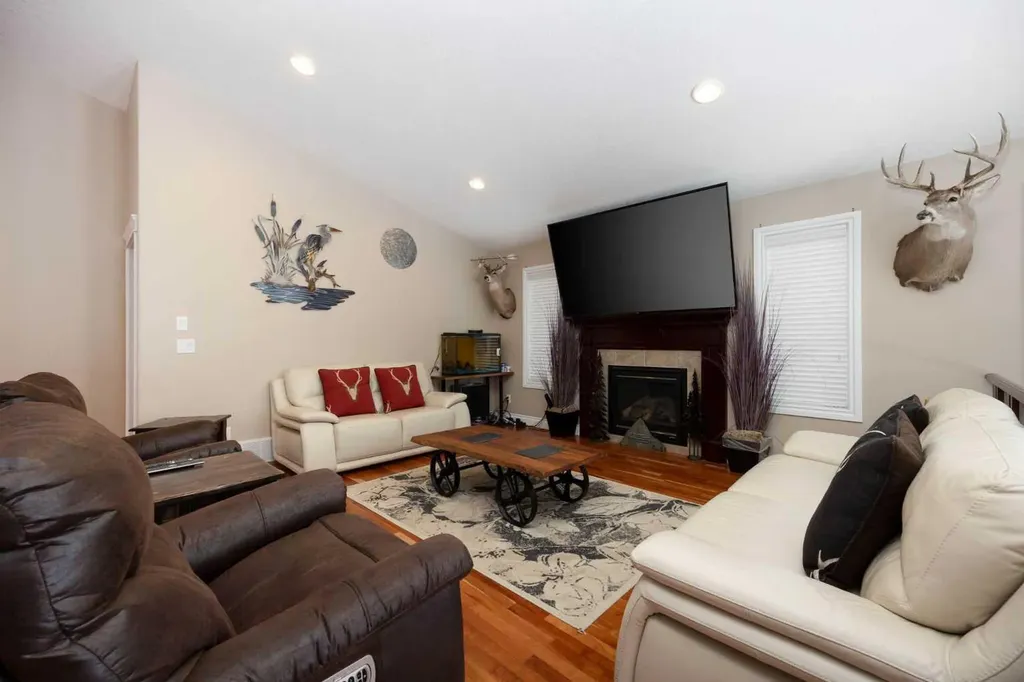 212 Sandpiper Road Fort Mcmurray AB T9K 0K7