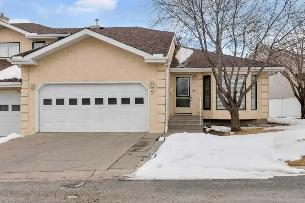 200 Sandstone Drive NW Calgary AB T3K 4N7